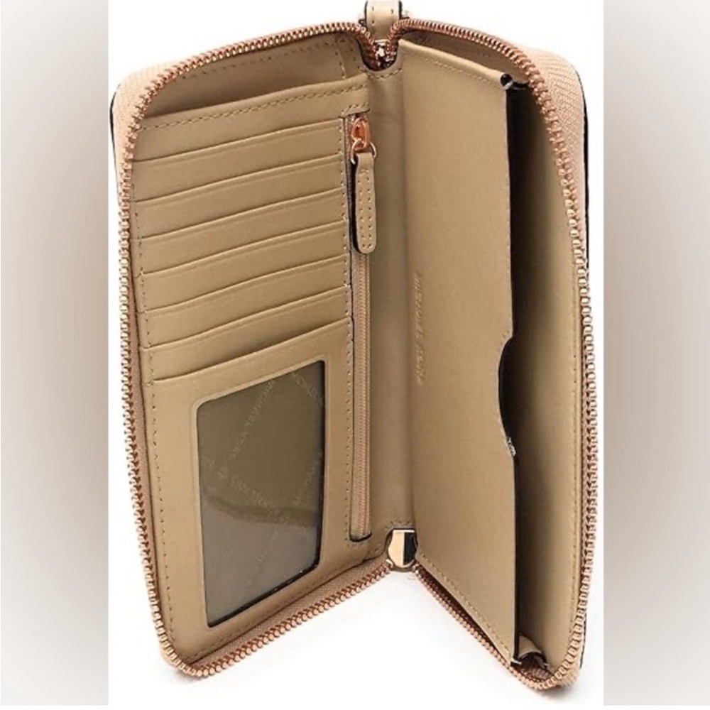 Michael Kors Jet Set Travel  Wristlet (Gold Metallic) with tan interior VGUC